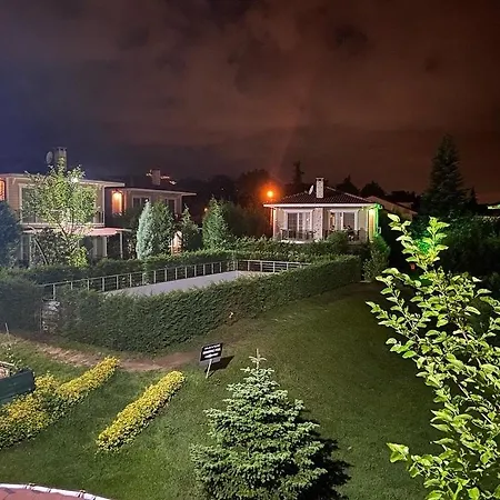 La Mira Villa *