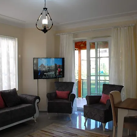 La Mira Villa *